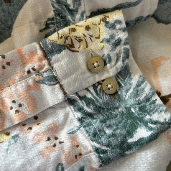 Caribbean Men's Floral Print Shirt - White and Blue - Picture 4 of 7